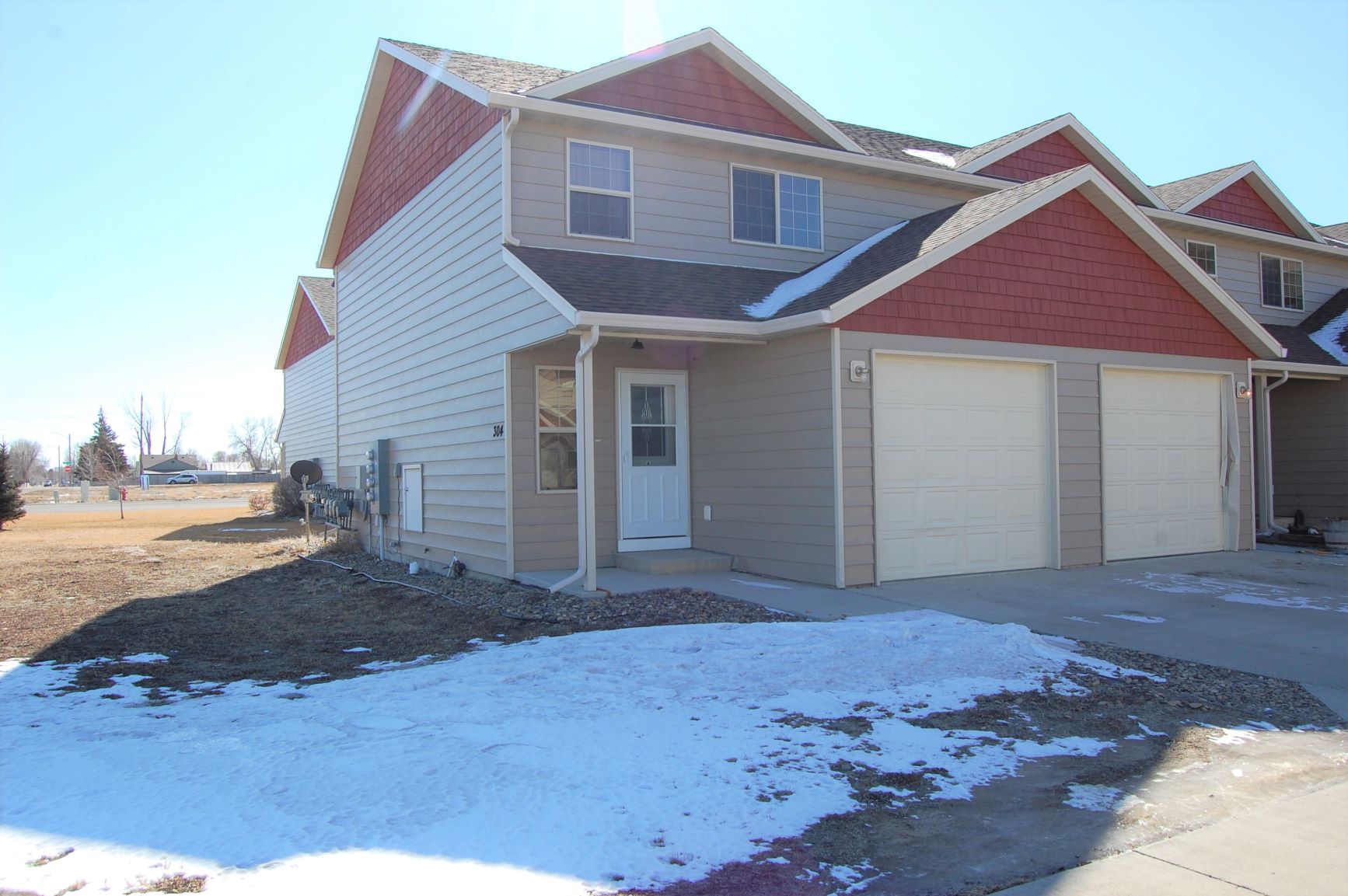 304 9th Ave NW Unit A Condo Living in Northview Beagle Properties