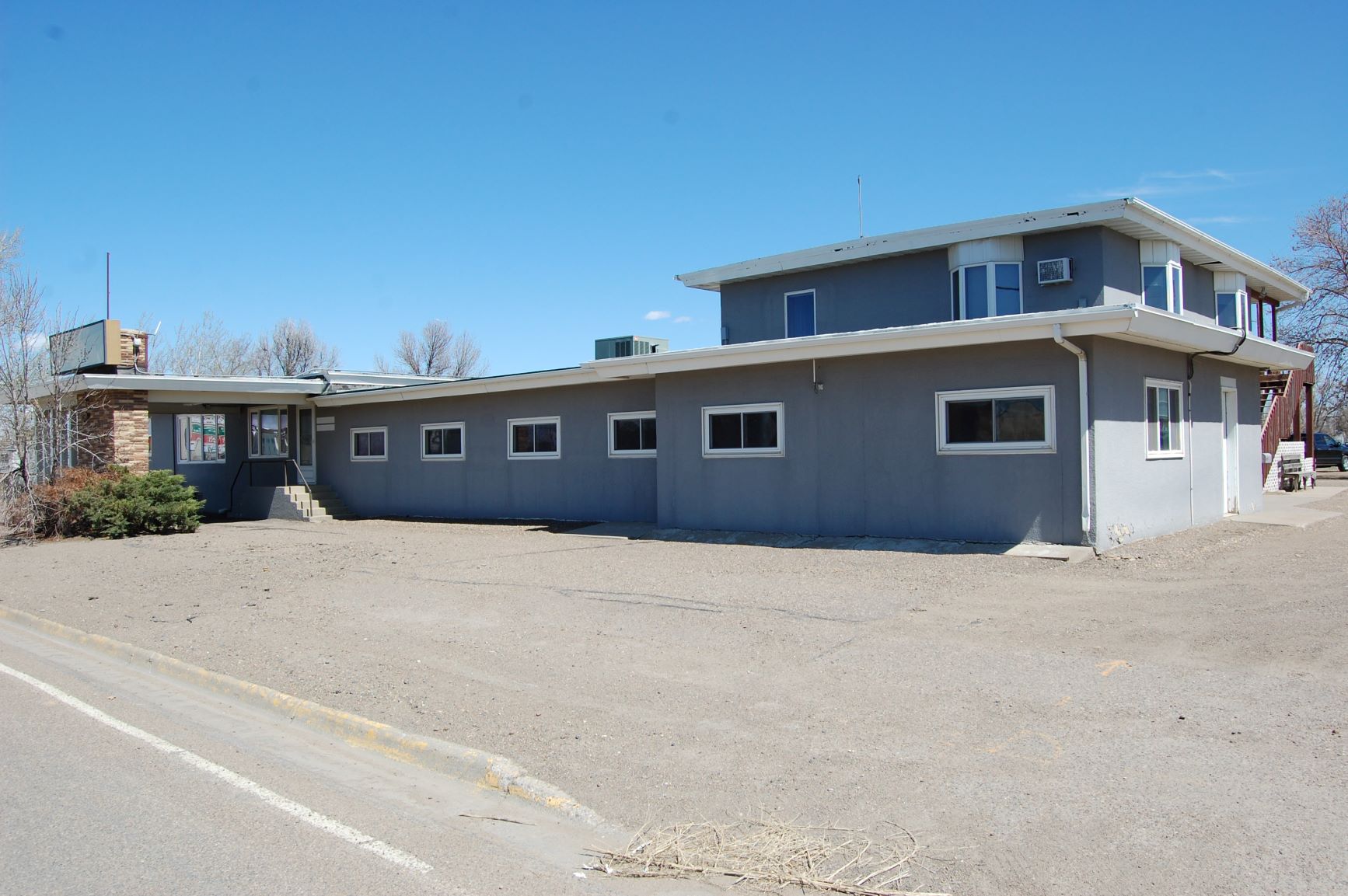 409 N. Central Ave Large Office Building on Central Ave in Sidney